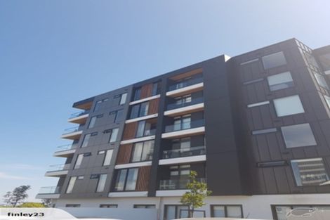 Photo of property in Frank Sargeson Apts, 404/74 Anzac Street, Takapuna, Auckland, 0622