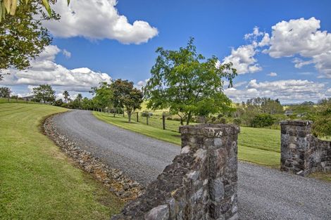 Photo of property in 21 Magnolia Tree Lane, Kerikeri, 0294