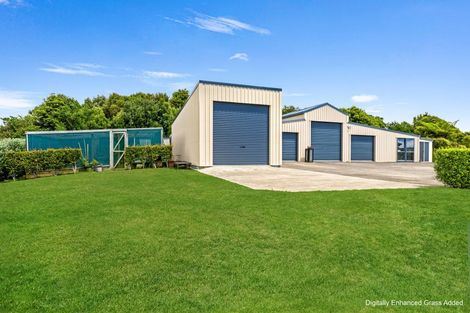 Photo of property in 98 Pitt Road, Hillsborough, New Plymouth, 4372
