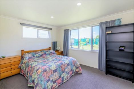 Photo of property in 15a Bovis Street, Shannon, 4821