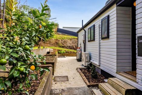 Photo of property in 1 Nikorima Street, Urenui, 4375