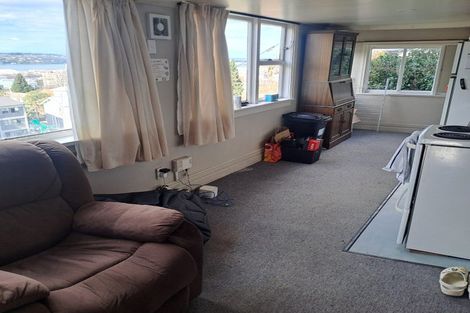 Photo of property in 74 Heriot Row, North Dunedin, Dunedin, 9016