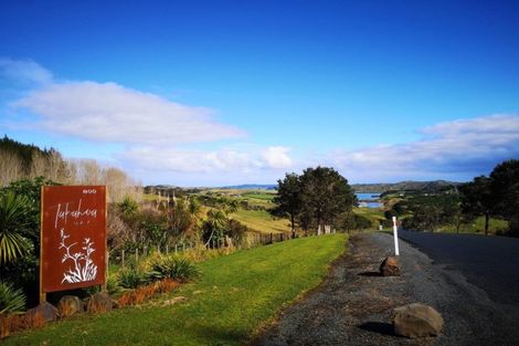 Photo of property in 66 Manu Drive, Kaiwaka, 0573