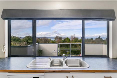 Photo of property in 38 Kinder Street, Acacia Bay, Taupo, 3330