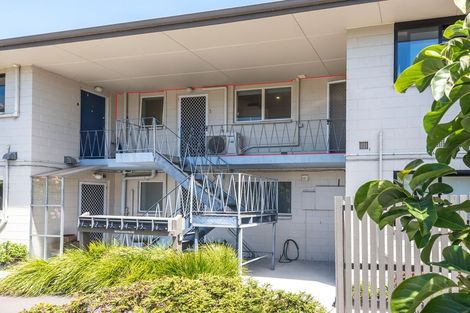 Photo of property in 5/101 Carlton Mill Road, Merivale, Christchurch, 8014