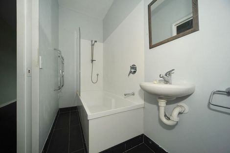 Photo of property in City Lodge, 604/115 Vivian Street, Te Aro, Wellington, 6011
