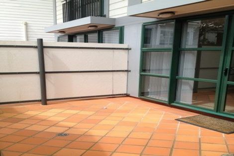 Photo of property in 50c Hawker Street, Mount Victoria, Wellington, 6011