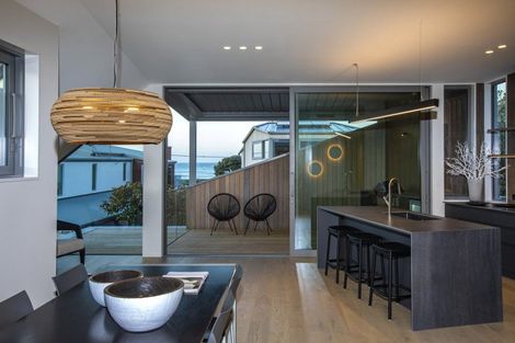 Photo of property in 128a Esplanade, Sumner, Christchurch, 8081