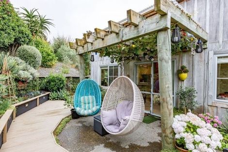 Photo of property in 11b Frimley Terrace, Waikanae Beach, Waikanae, 5036