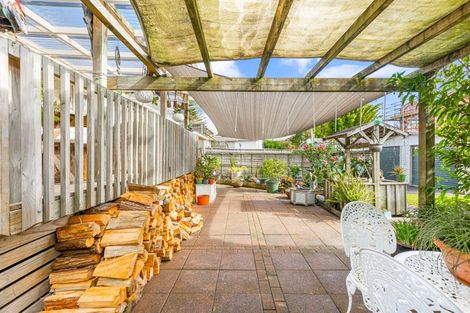 Photo of property in 44 Jillian Drive, Ranui, Auckland, 0612