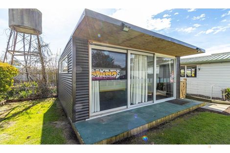 Photo of property in 14 Waimate Highway, Saint Andrews, 7988