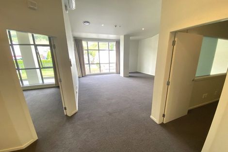 Photo of property in 2/20 Main Road, Tawa, Wellington, 5028