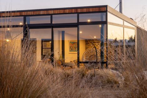 Photo of property in 8 Matukituki Crescent, Twizel, 7901