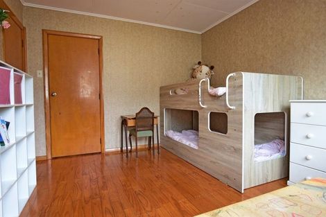 Photo of property in 78 Arimu Road, Papakura, 2110