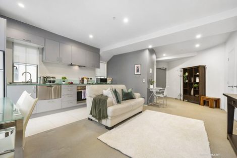 Photo of property in The Quay, 5/332a1 Lambton Quay, Wellington Central, Wellington, 6011