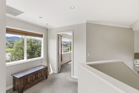 Photo of property in 10 Metzenthin Close, Raumati South, Paraparaumu, 5032