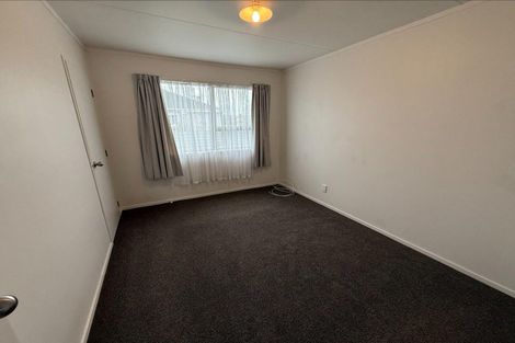 Photo of property in 35 Carson Street, Castlecliff, Whanganui, 4501