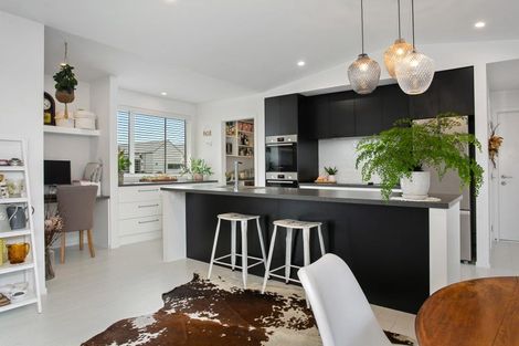 Photo of property in 21 Terry Came Drive, Cambridge, 3434