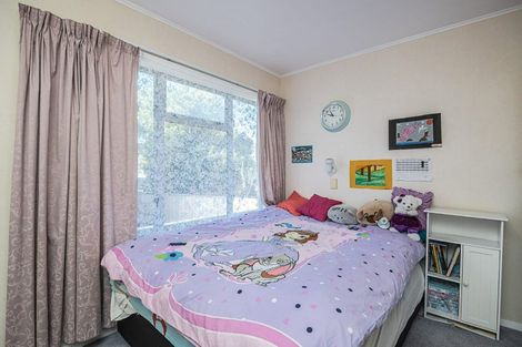 Photo of property in 61 The Drive, Tawa, Wellington, 5028
