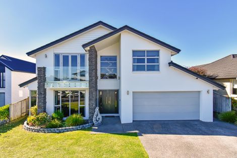 Photo of property in 43 Toscana Drive, Karaka, Papakura, 2113