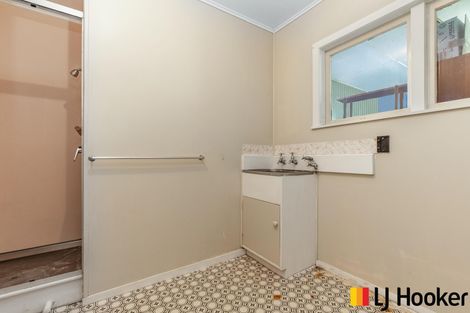 Photo of property in 236 Queen Street, Pukekohe, 2120