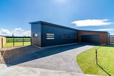 Photo of property in 7 Grey View Grove, Rangiora, 7400