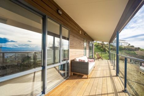 Photo of property in 7 Semaphore Close, Mount Pleasant, Christchurch, 8081