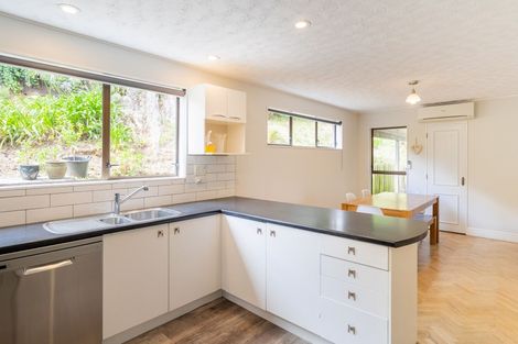 Photo of property in 12 Alexander Road, Raumati Beach, Paraparaumu, 5032