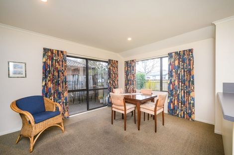 Photo of property in 25 Alfred Street, Roslyn, Palmerston North, 4414