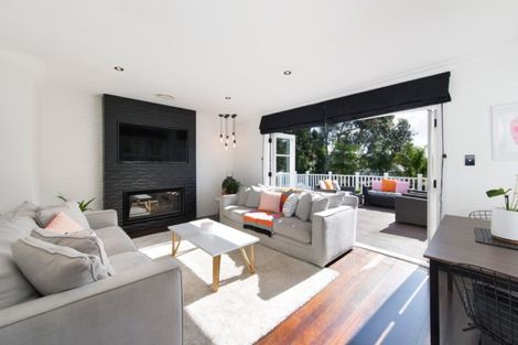 Photo of property in 190 West Tamaki Road, Glen Innes, Auckland, 1072