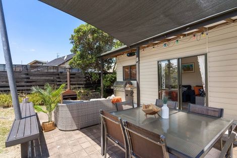 Photo of property in 19 Mccormick Place, Pauanui, Hikuai, 3579