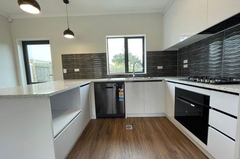 Photo of property in 19 Eastview Road, Glen Innes, Auckland, 1072