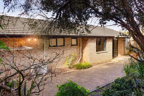 Photo of property in 30 Cabeleigh Drive, Helensville, 0800