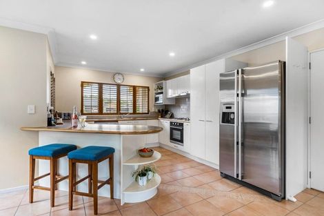 Photo of property in 25 Emyvalie Place, Dannemora, Auckland, 2016