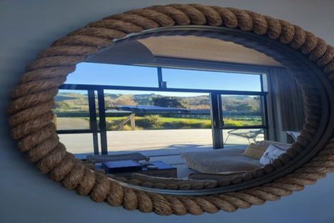 Photo of property in 4b Shoal Beach Road, Aramoana, Omakere, 4271