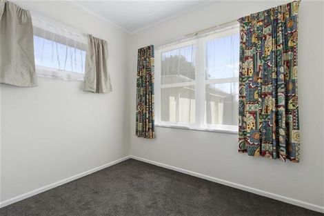 Photo of property in 19 Springfield Crescent, Enderley, Hamilton, 3214