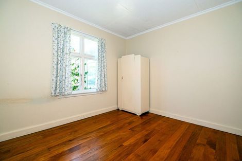 Photo of property in 99 Templer Street, Geraldine, 7992