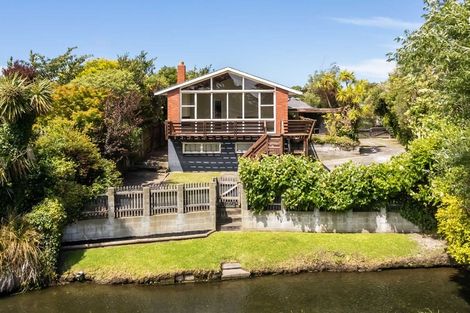 Photo of property in 36 Warren Crescent, Hillmorton, Christchurch, 8025