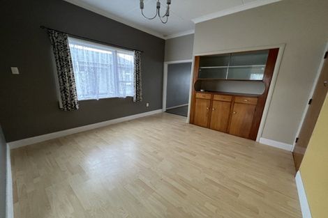 Photo of property in 121 Heretaunga Street, Palmerston North, 4414