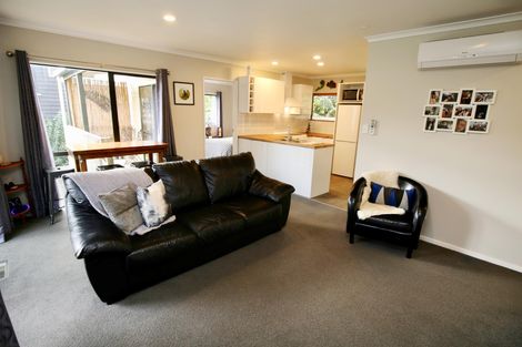 Photo of property in 11 Snowden Place, Raglan, 3225