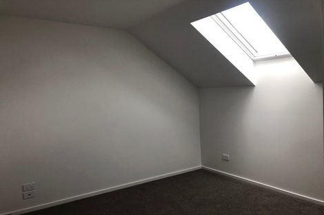 Photo of property in 2/21 Siddal Place, Richmond, Christchurch, 8013