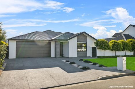 Photo of property in 6 Torrey Pines, Waimairi Beach, Christchurch, 8083