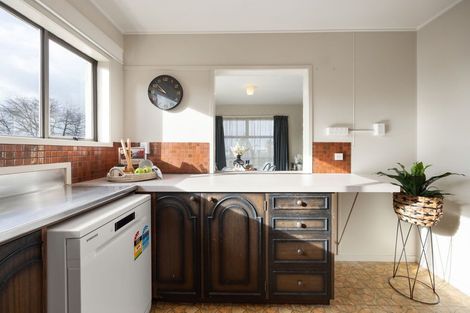 Photo of property in 12/10 Hunter Street, Hamilton Lake, Hamilton, 3204