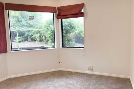 Photo of property in 47 Manor Park, Sunnyhills, Auckland, 2010