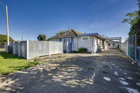 Photo of property in 1240 Cunningham Crescent, Mayfair, Hastings, 4122