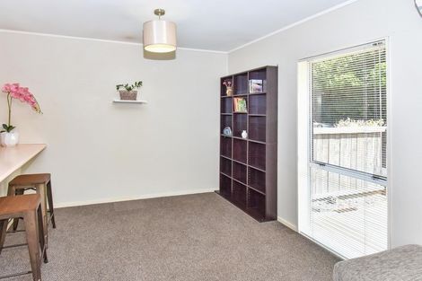 Photo of property in 1/348 Great South Road, Opaheke, Papakura, 2113