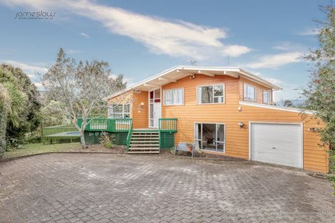 Photo of property in 28 Reynella Drive, Massey, Auckland, 0614