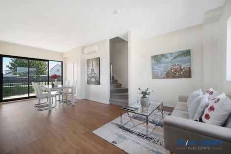 Photo of property in 1/32 Sunlands Drive, Manurewa, Auckland, 2102