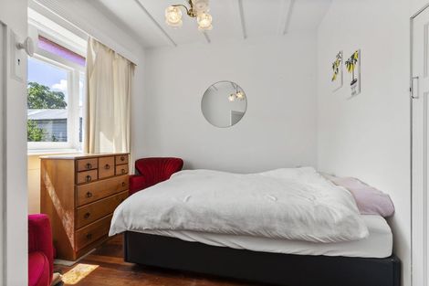Photo of property in 18 Leslie Avenue, Sandringham, Auckland, 1025