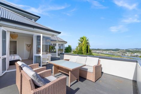 Photo of property in 6 Jessie Street, Parahaki, Whangarei, 0112